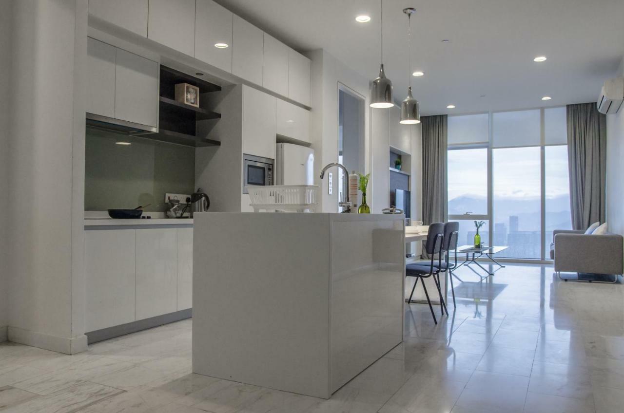 Platinum Suite Klcc @ Penguin Homes * Kuala Lumpur